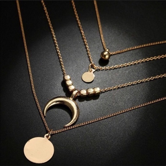 Boho multilayered necklace - Picture 3 of 9